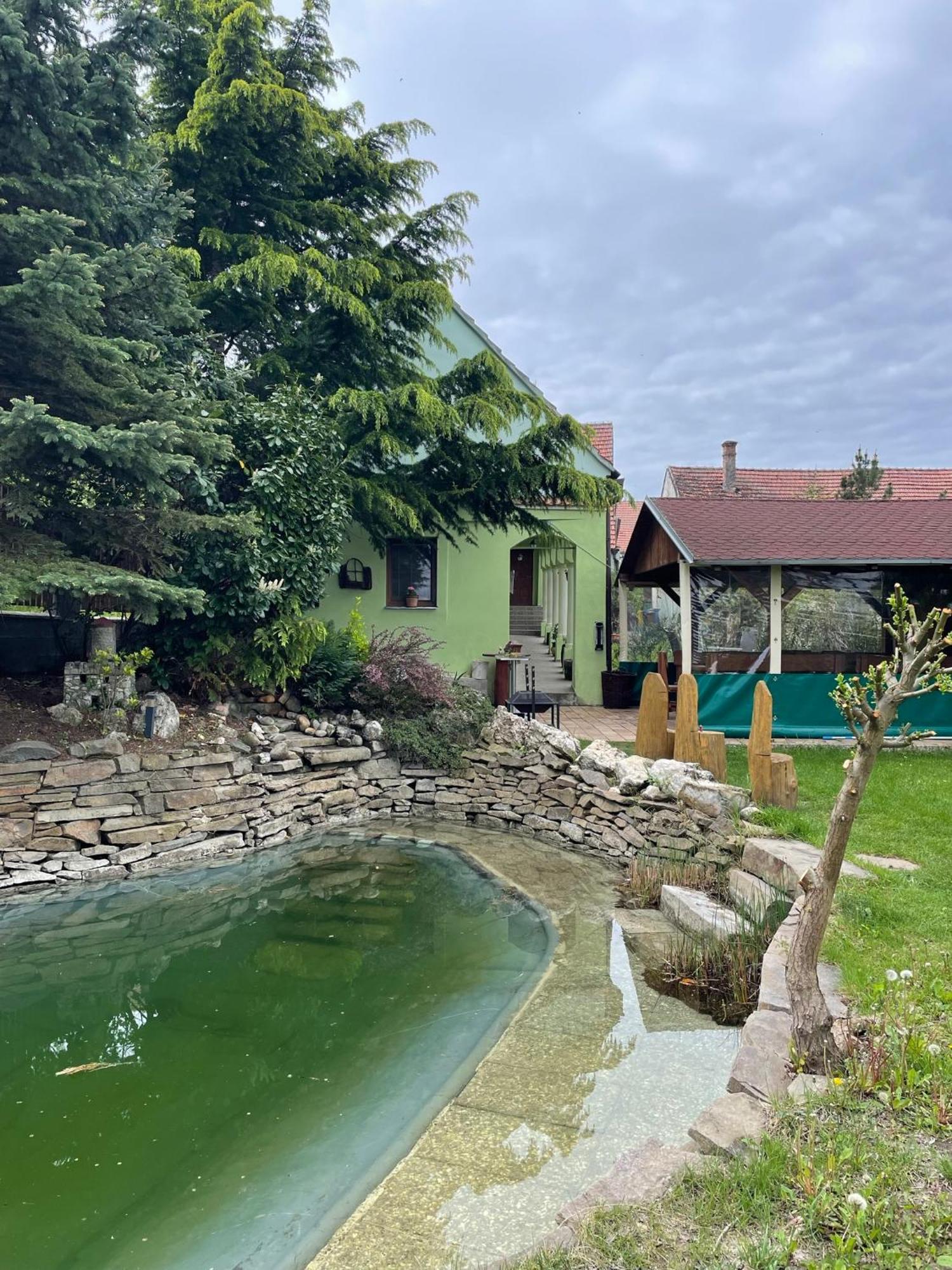 Na Upati Palavy Hotel Horni Vestonice Bagian luar foto