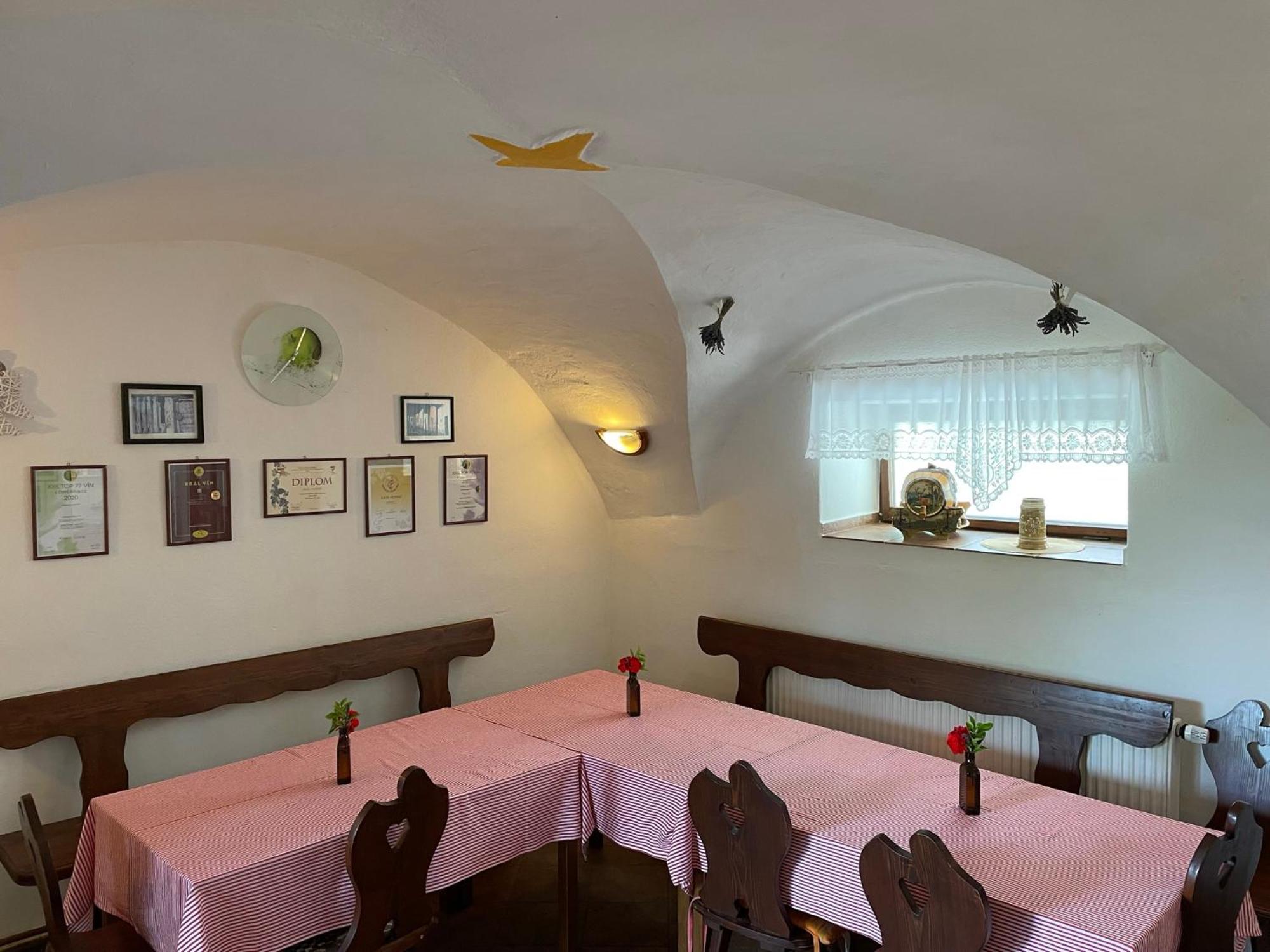 Na Upati Palavy Hotel Horni Vestonice Bagian luar foto