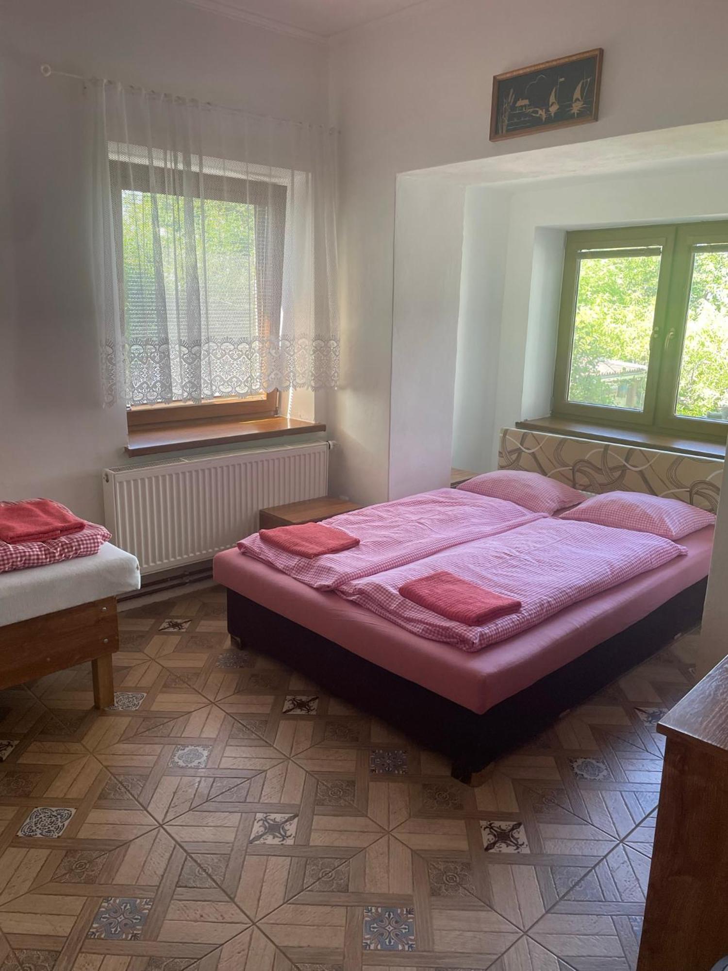 Na Upati Palavy Hotel Horni Vestonice Bagian luar foto